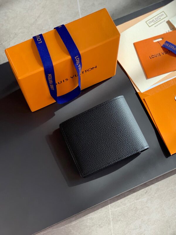 Replica Louis Vuitton MULTIPLE LV Wallet M69829 3