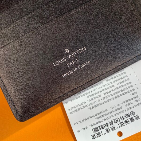 Replica Louis Vuitton MULTIPLE LV Wallet M69829 6