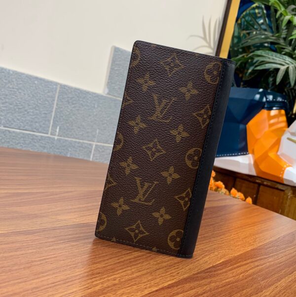 Replica Louis Vuitton BRAZZA WALLET LV Monogram M69410 3