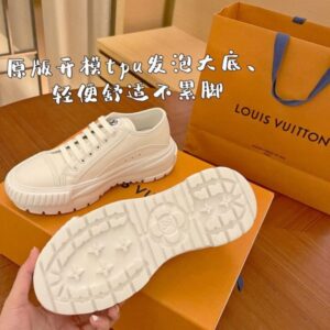 Replica LV Squad Sneaker Louis Vuitton 1A9424 2