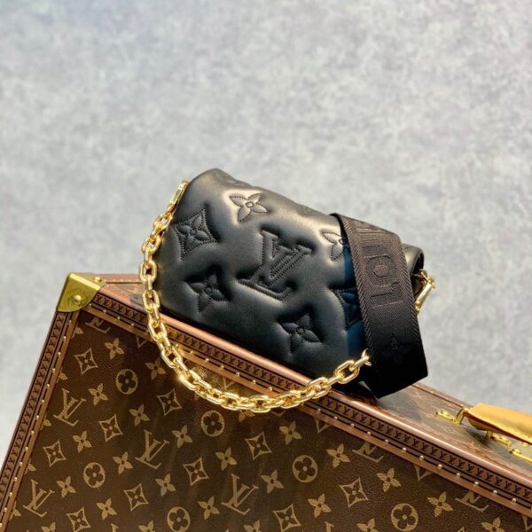 Replica Louis Vuitton Wallet on Strap Bubblegram LV M81398 2