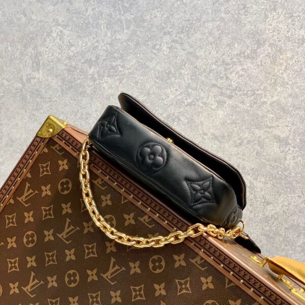 Replica Louis Vuitton Wallet on Strap Bubblegram LV M81398 4