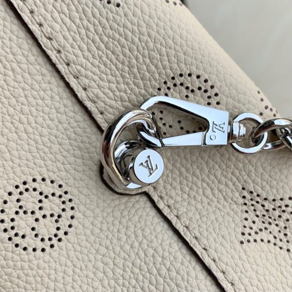 Replica Louis Vuitton Why Knot PM LV M20700 10