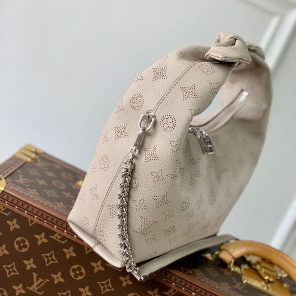 Replica Louis Vuitton Why Knot PM LV M20701 6