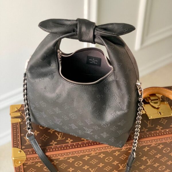 Replica Louis Vuitton Why Knot PM LV M20703 9