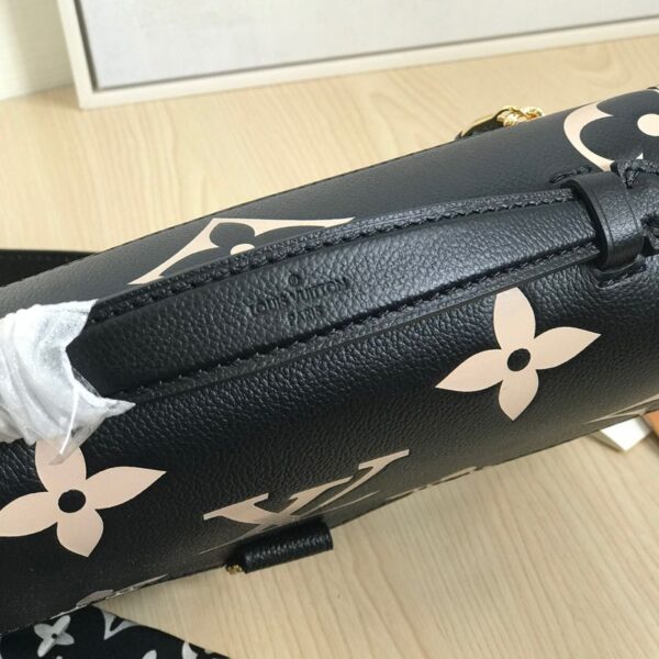 Replica Louis Vuitton Pochette Metis LV M45773 6