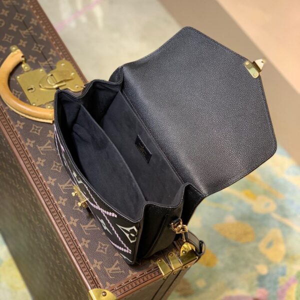 Replica Louis Vuitton Pochette Metis LV M46028 8