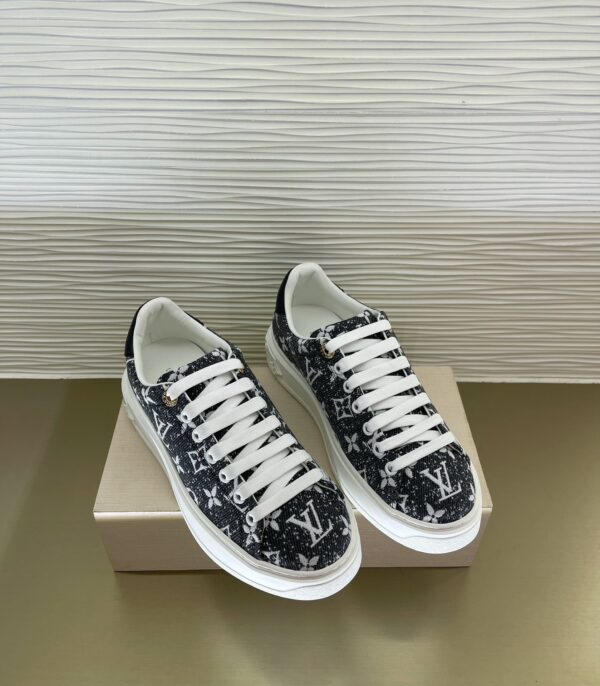 Replica Louis Vuitton gray Monogram denim Time Out Sneaker 1AAW2S 5