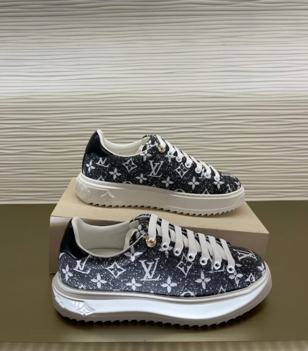 Replica Louis Vuitton gray Monogram denim Time Out Sneaker 1AAW2S 7