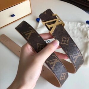 Replica Louis Vuitton LV Initiales 30MM Reversible Belt Monogram M0423W 2