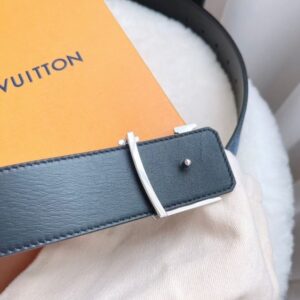 Replica Louis Vuitton LV Initiales 40MM Reversible Belt Damier Salt M0378Q 2