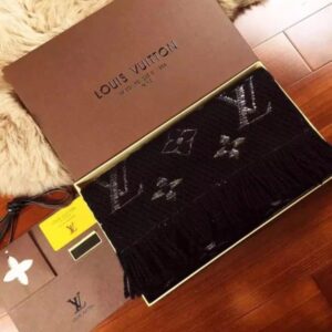 Replica Louis Vuitton Logomania Shine Scarf M75833 2