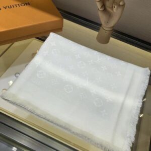 Replica LV M71330 Louis Vuitton Monogram Shawl