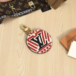 Replica Louis Vuitton M69722 LV Crafty Illustre Bag Charm and Key Holder 2