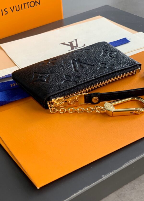 Replica Louis Vuitton Key Pouch LV M80879 8