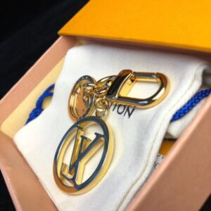 Replica LV Circle Bag Charm And Key Holder Louis Vuitton M68000