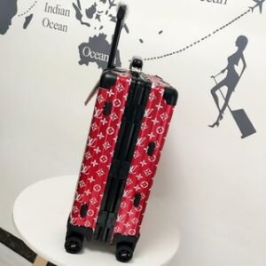 Replica Louis Vuitton Supreme LV Rolling Luggage LLV001 2