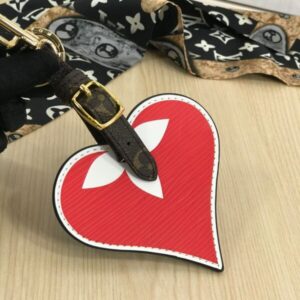 Replica LV Game On Heart Bag Charm and Key Holder Louis Vuitton MP2911