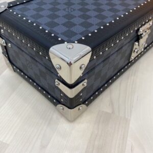 Replica Louis Vuitton 8 Watch Case Damier Garphite N48226 2