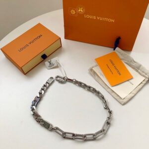 Replica LV Chain Links Patches Necklace Louis Vuitton MP2461 2