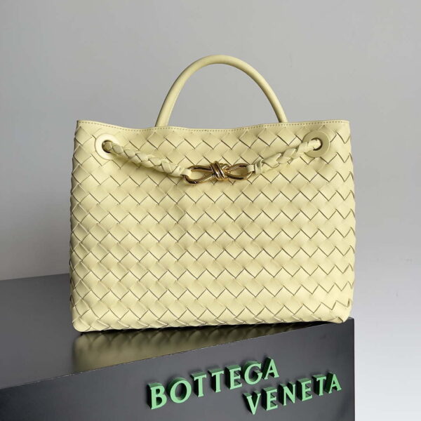 Replica Bottega Veneta BV 743572 Medium Andiamo Ligth Yellow