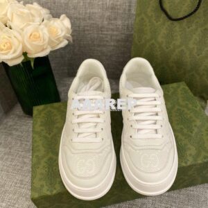 Replica Gucci Men Female GG Embossed Sneaker 670408 White 2