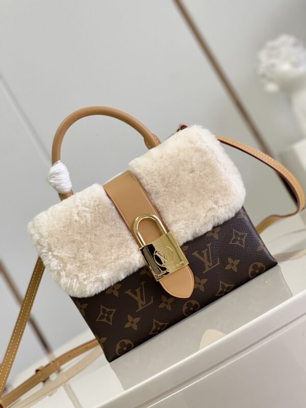 Replica Louis Vuitton LV LOCKY BB Bag M46318 3