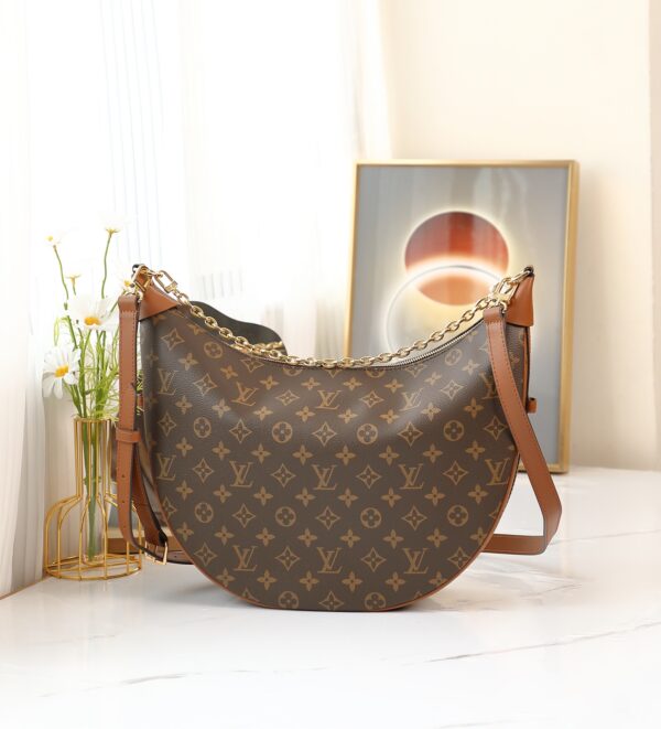 Replica Louis Vuitton LV LOOP HOBO M46311 3