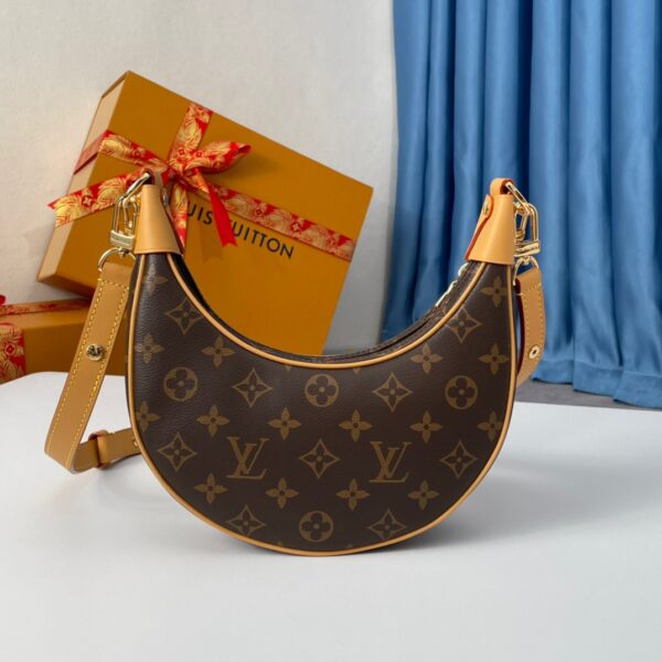 Replica Louis Vuitton LV LOOP M81098 4