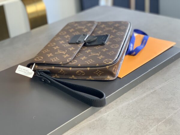 Replica Louis Vuitton LV S LOCK A4 POUCH M80560 10