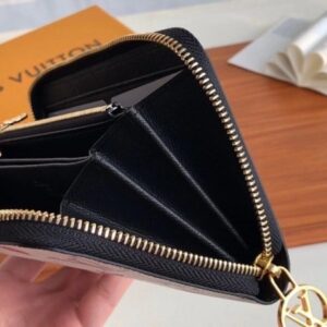 Replica Louis Vuitton Game On Zippy Wallet M57491 2