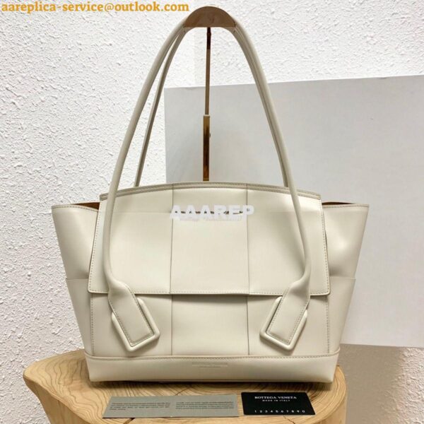 Replica Bottega Veneta BV Arco 48 Bag In French Calf 575941 White 3