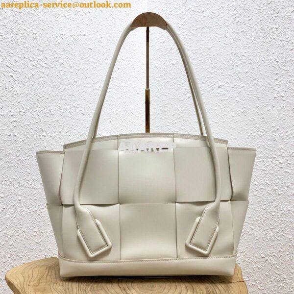 Replica Bottega Veneta BV Arco 48 Bag In French Calf 575941 White 2