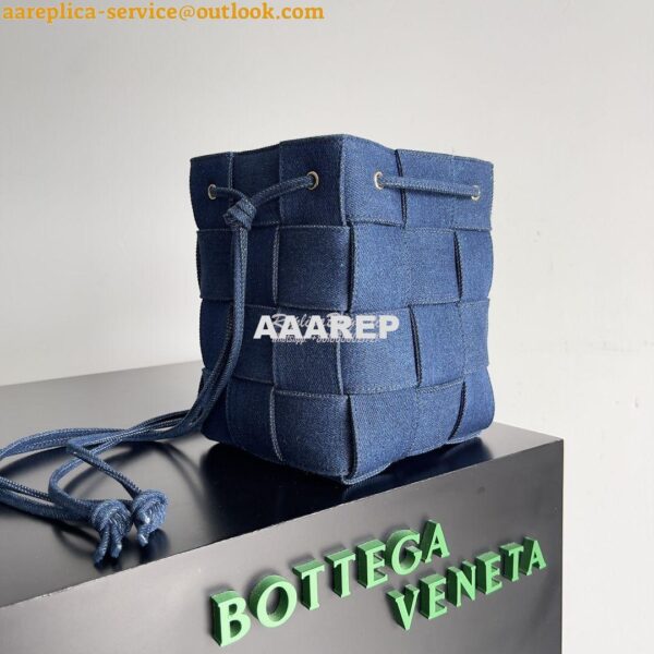 Replica Bottega Veneta BV Blue Small Cassette Denim Cross-Body Bucket 5