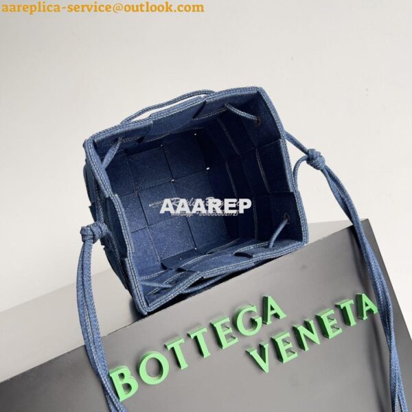 Replica Bottega Veneta BV Blue Small Cassette Denim Cross-Body Bucket 11