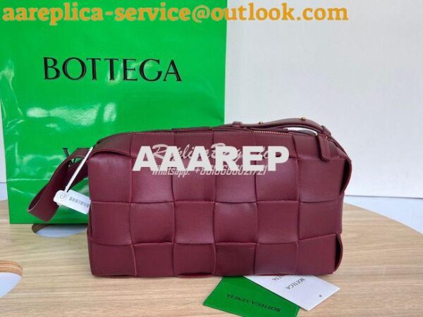 Replica Bottega Veneta BV Brick Cassette 709360 Bordeaux 6