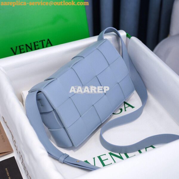 Replica Bottega Veneta BV Cassette Bag in Maxi Intreccio Bag 578004 Ic 4