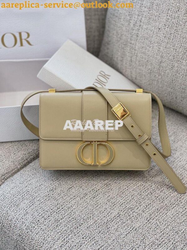 Replica Dior 30 Montaigne Bag with Tonal Enamel CD M9203U Beige 3