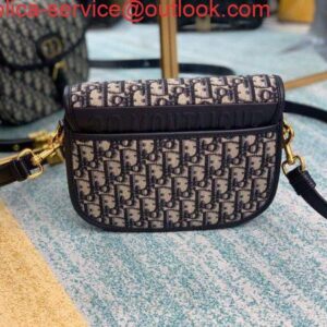 Replica Dior M9319 Dior Bobby Medium Crossbody Bag Oblique Jacquard Navy Blue