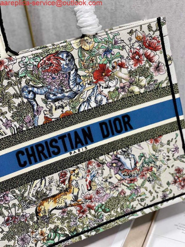 Replica Dior M1286 Large Book Tote Latte D-Constellation Embroidery 6