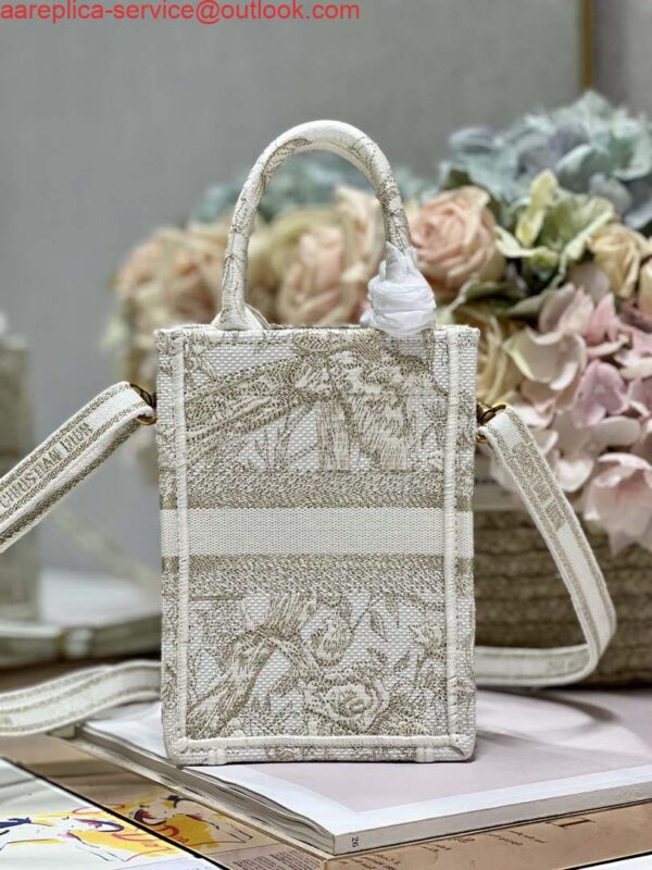 Replica Dior S5555 Mini Dior Book Tote Phone Bag White Eembroidery S1107 4