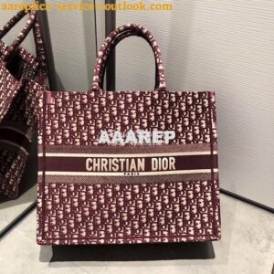 Replica Dior Book Tote bag in burgundy Oblique Embroidered Canvas 2