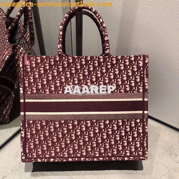 Replica Dior Book Tote bag in burgundy Oblique Embroidered Canvas 8