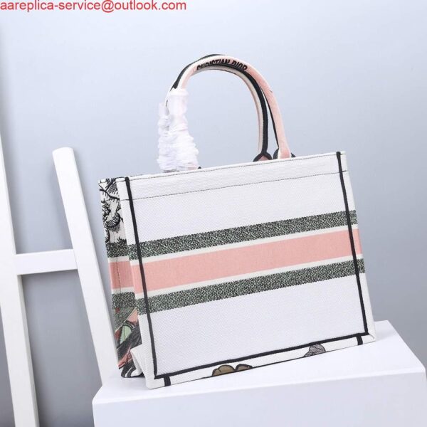 Replica Dior M1286 Dior Book Tote Coeur En Fleurs Bag 3
