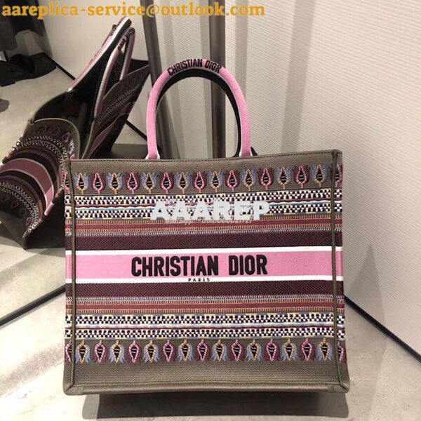 Replica Dior Book Tote bag in Multi-colour Embroidered Canvas Pink 3