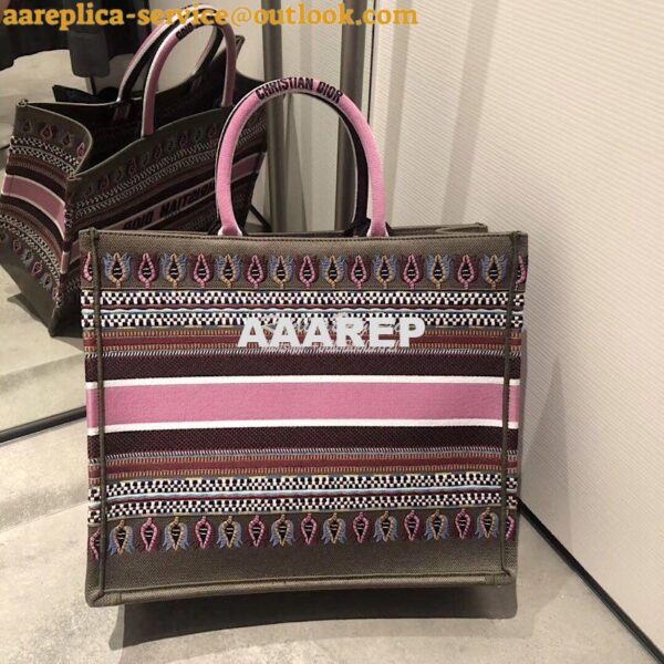 Replica Dior Book Tote bag in Multi-colour Embroidered Canvas Pink 10