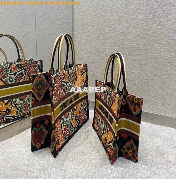 Replica Dior Book Tote bag in Yellow Multicolor Dior Paisley Embroider 4