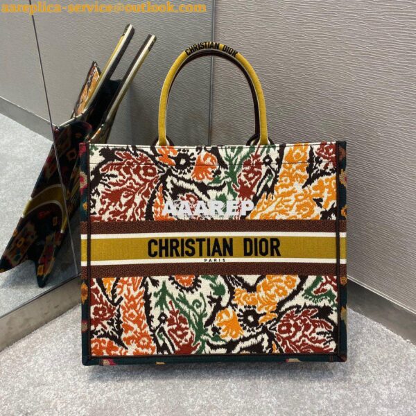 Replica Dior Book Tote bag in Yellow Multicolor Dior Paisley Embroider 5