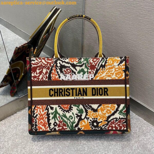 Replica Dior Book Tote bag in Yellow Multicolor Dior Paisley Embroider 13