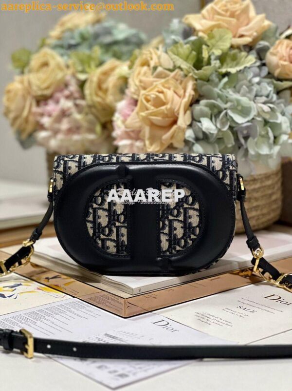 Replica Dior CD Signature Bag With Strap CD-Embossed Box Calfskin M928